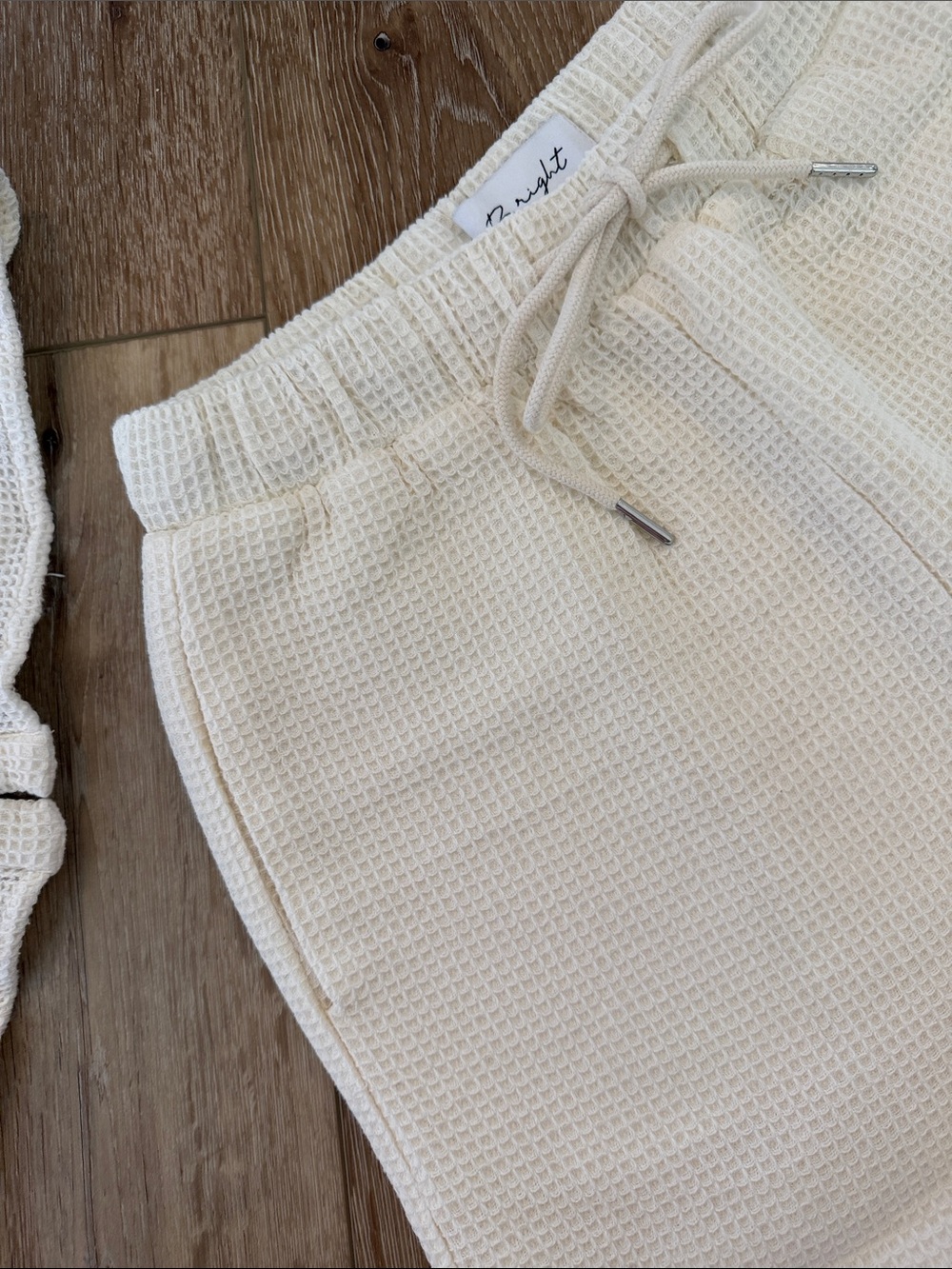 Cream Knit High-Waist Shorts Set- top and shorts included - Picture 4 of 7